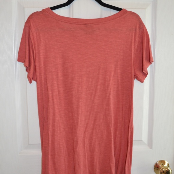 Twist Hem Top - Picture 3 of 3